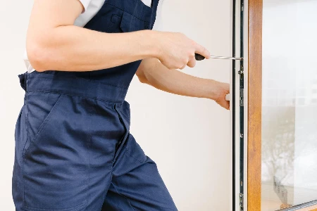 Commercial Glass Door Repair in Tarpon Springs, FL